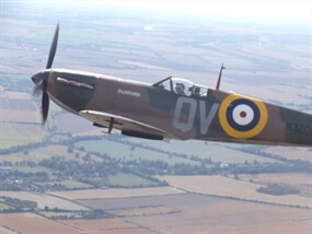Customer Photo of Wing to Wing with a Spitfire (Squadron Leader)